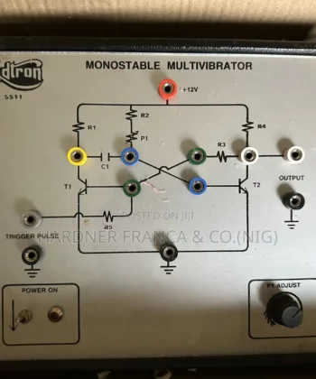 PAO-E045B MONOSTABLE MULTIVIBRATOR TRAINER (741 IC)